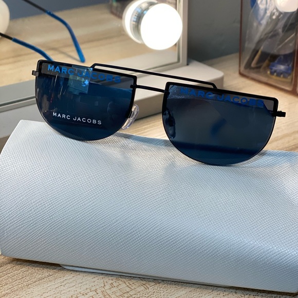 Marc Jacobs sunglasses main image 3